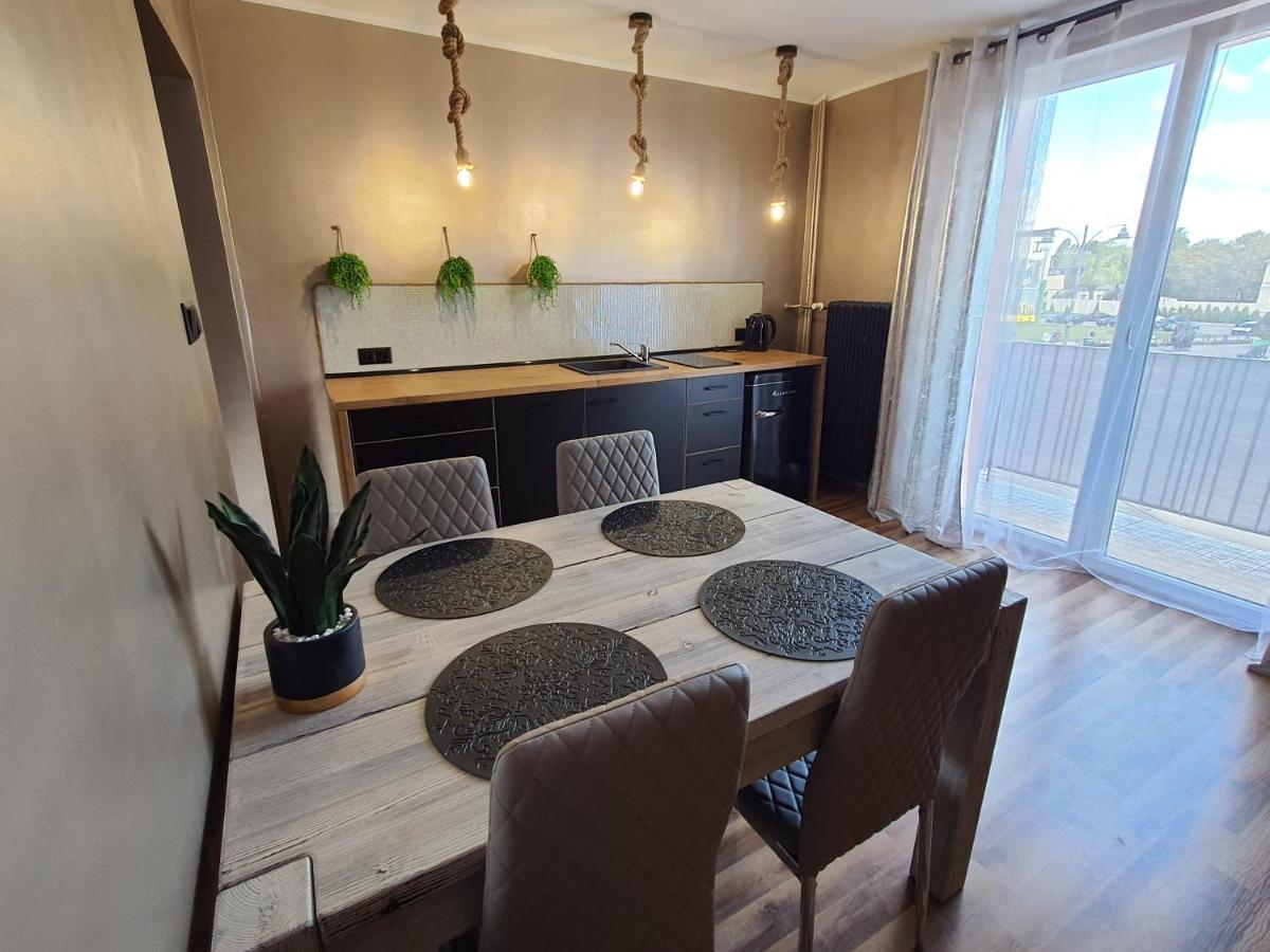 Apartamento Apartament Nad Fontanna Malbork Exterior foto